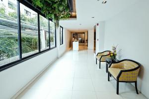 three sukhumvit hotel