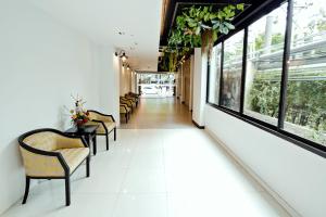 three sukhumvit hotel