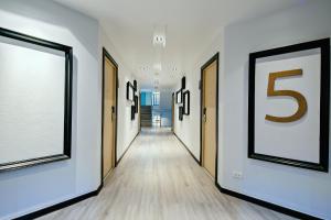 three sukhumvit hotel