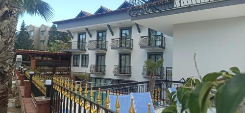 orange garden apart hotel