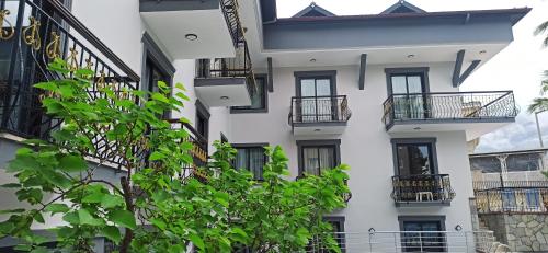 orange garden apart hotel