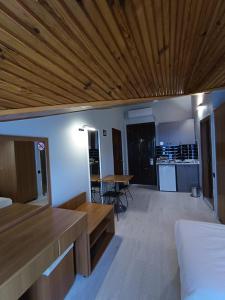 orange garden apart hotel