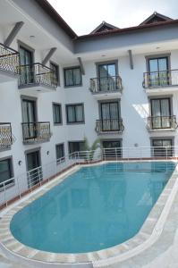 orange garden apart hotel