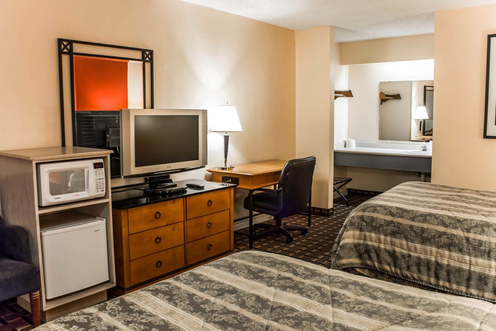 red roof inn greenville nc