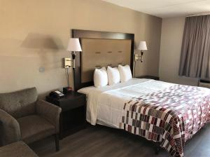 red roof inn greenville nc