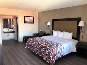 red roof inn greenville nc