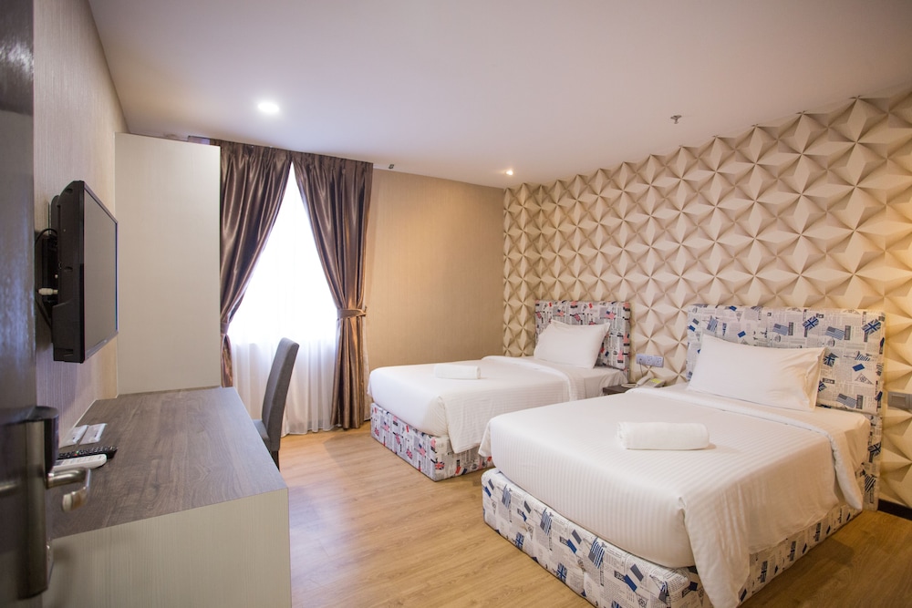 7 heaven boutique hotel