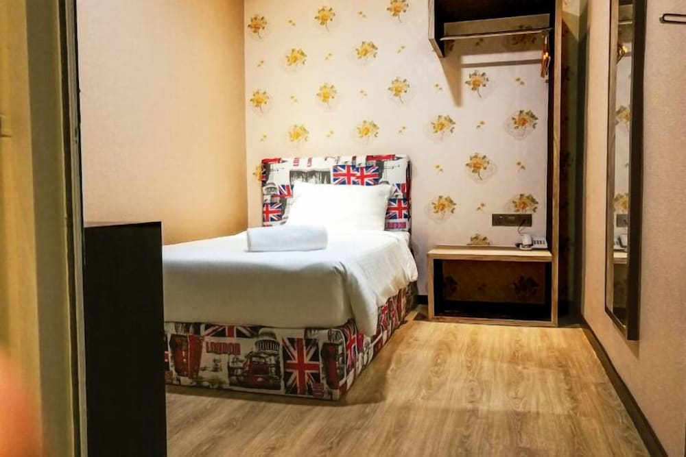 7 heaven boutique hotel