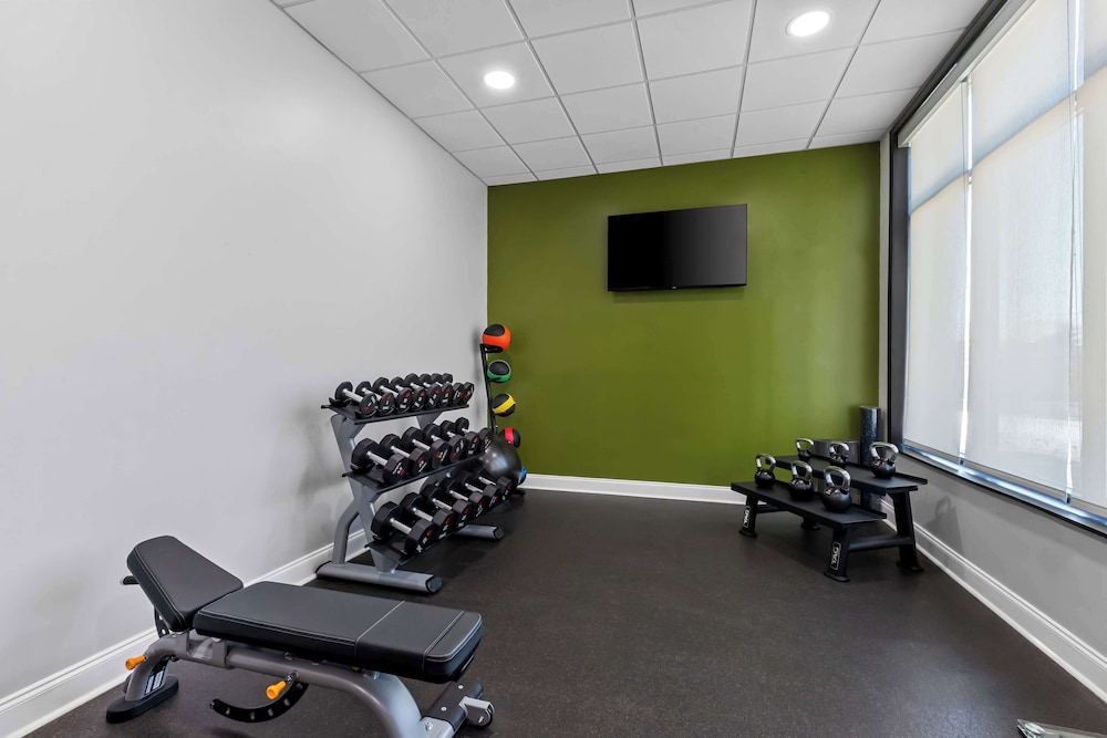 spark by hilton bensalem philadelphia