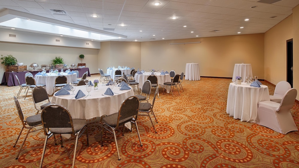 spark by hilton bensalem philadelphia