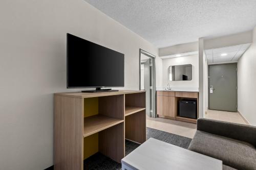 spark by hilton bensalem philadelphia