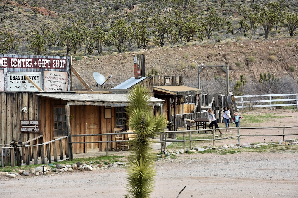 grand canyon western ranch