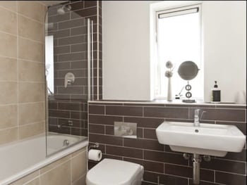 churchill apartments