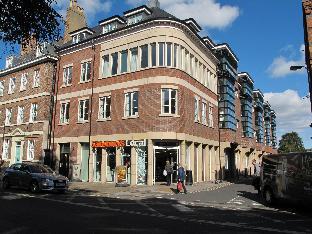 churchill apartments