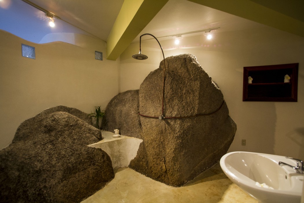 monkey flower villas