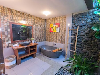 west break bali medewi