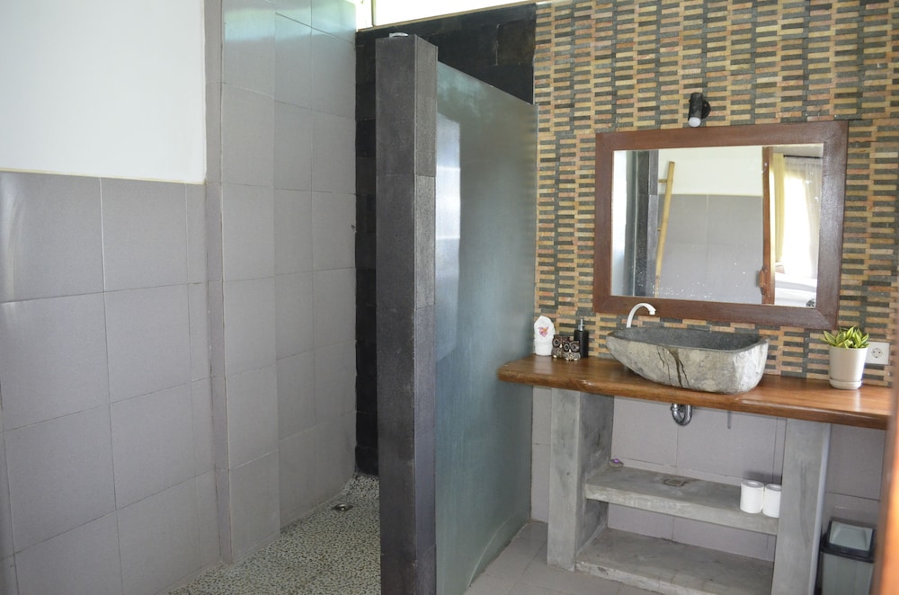 west break bali medewi