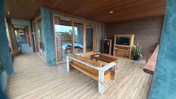 west break bali medewi