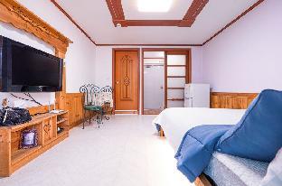 windmill and light house pension