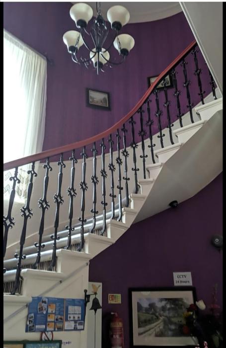 edinburgh travel house
