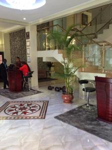Sherbourne Hotel,,4 star