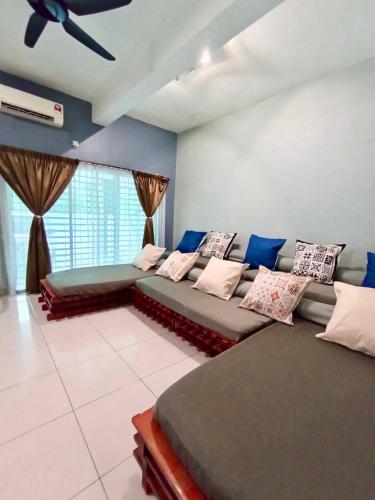 ipoh meru animation homestay