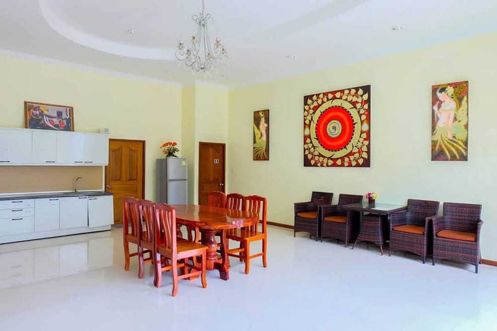 tansita house 1
