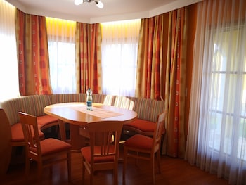golf and therme sonnenpension hotel garni