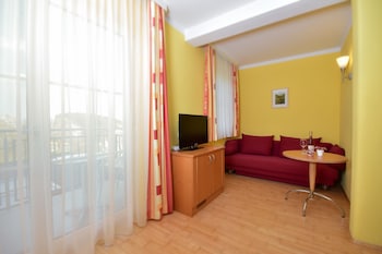golf and therme sonnenpension hotel garni