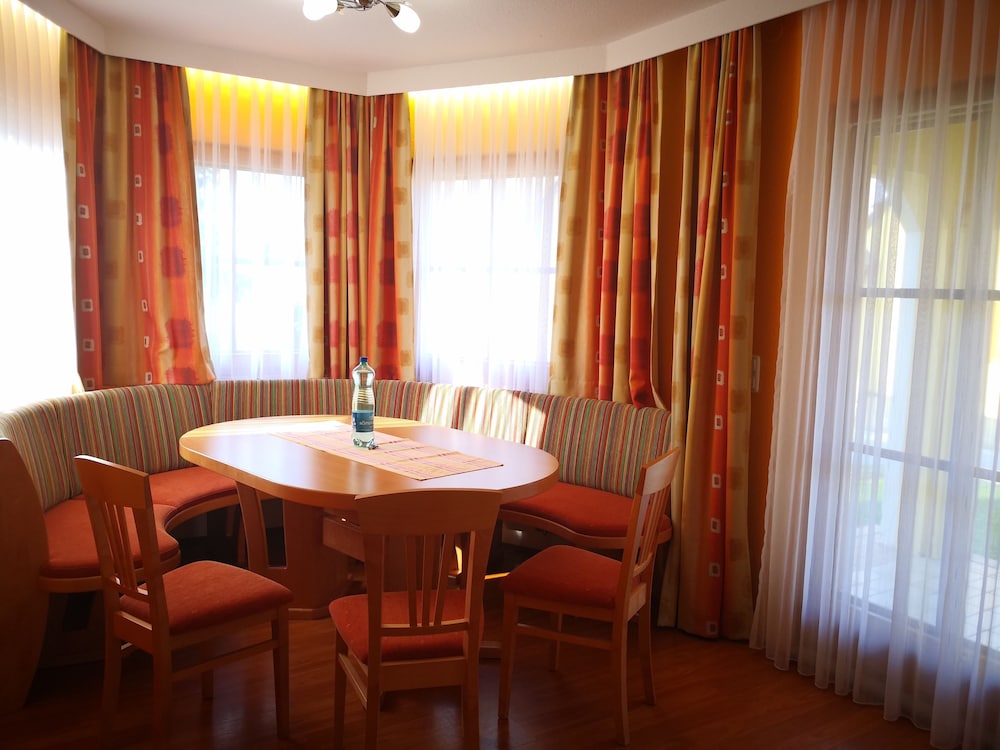 golf and therme sonnenpension hotel garni