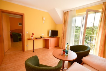 golf and therme sonnenpension hotel garni