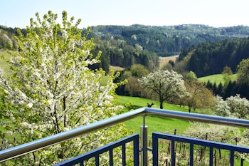 golf and therme sonnenpension hotel garni