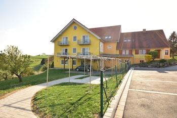 golf and therme sonnenpension hotel garni