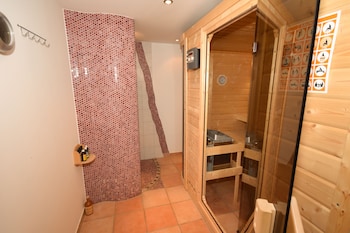 golf and therme sonnenpension hotel garni