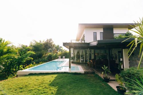 mango tree siargao