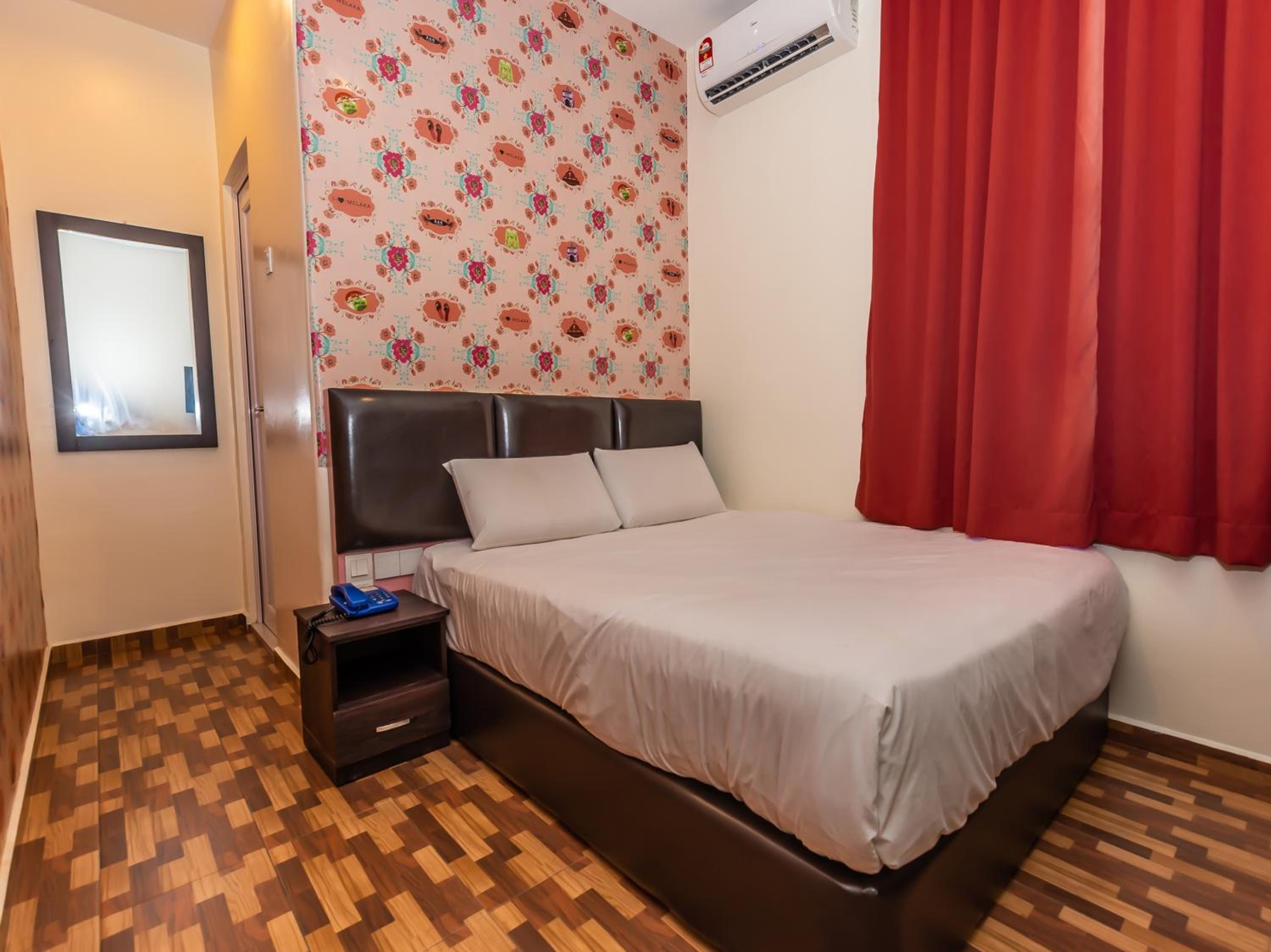 gold city hotel