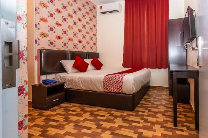 gold city hotel