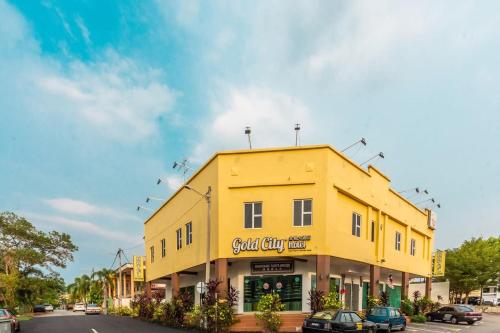 Gold City Hotel,,2 star