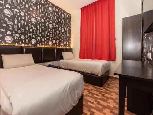 gold city hotel