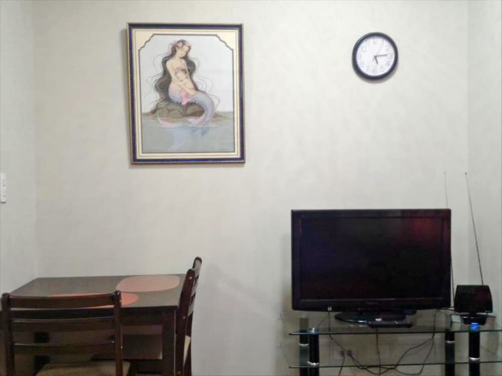 favila condotel units 150 newport blvrd