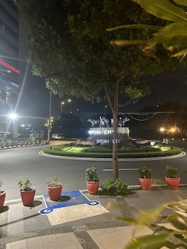 cecillian place condotel