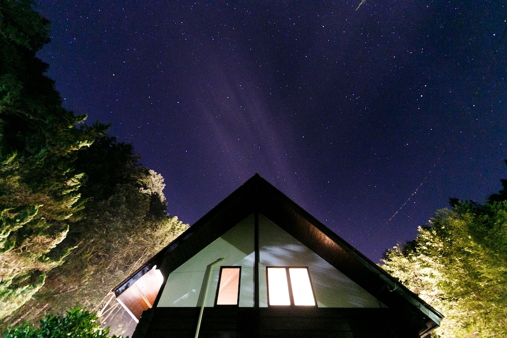 loghouse seseragi