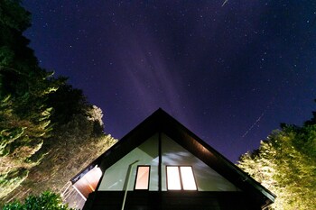 loghouse seseragi