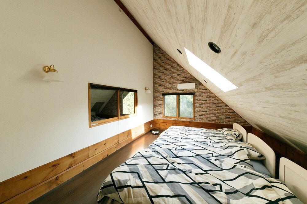 loghouse seseragi