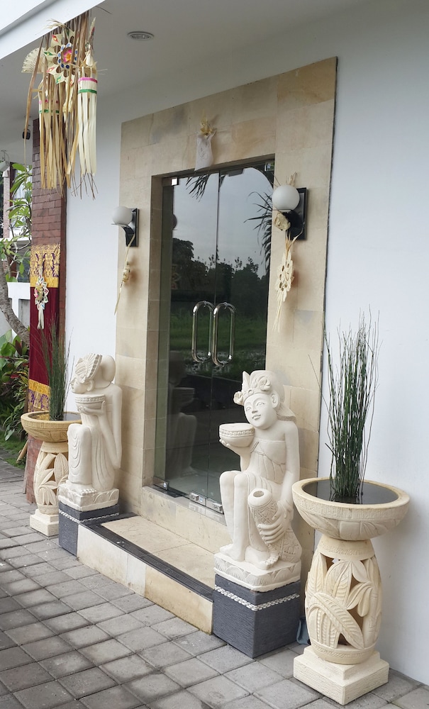 kubu bali suite seminyak