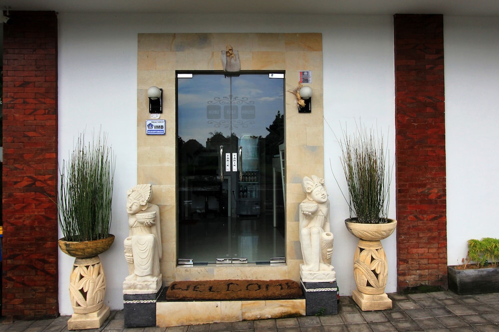 kubu bali suite seminyak