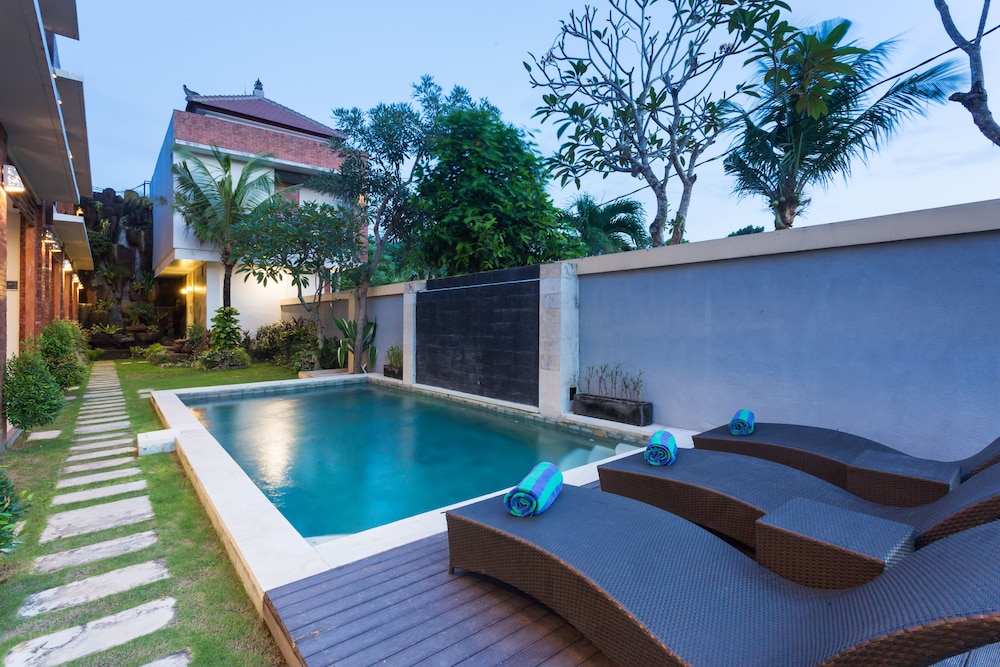 kubu bali suite seminyak