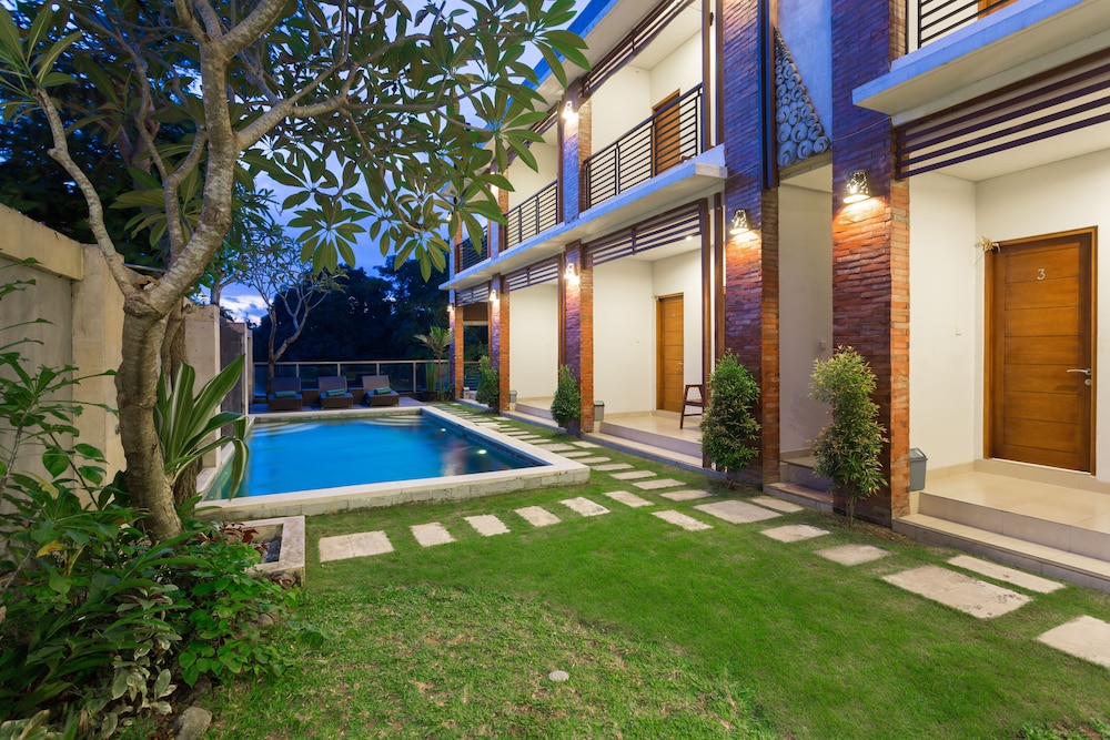 kubu bali suite seminyak