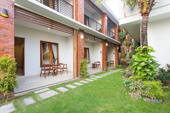 kubu bali suite seminyak