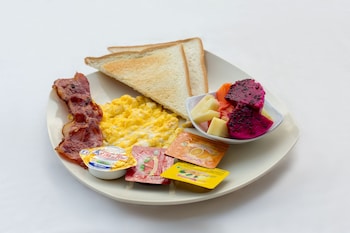 kubu bali suite seminyak